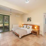 Gerasimos By Select Villa